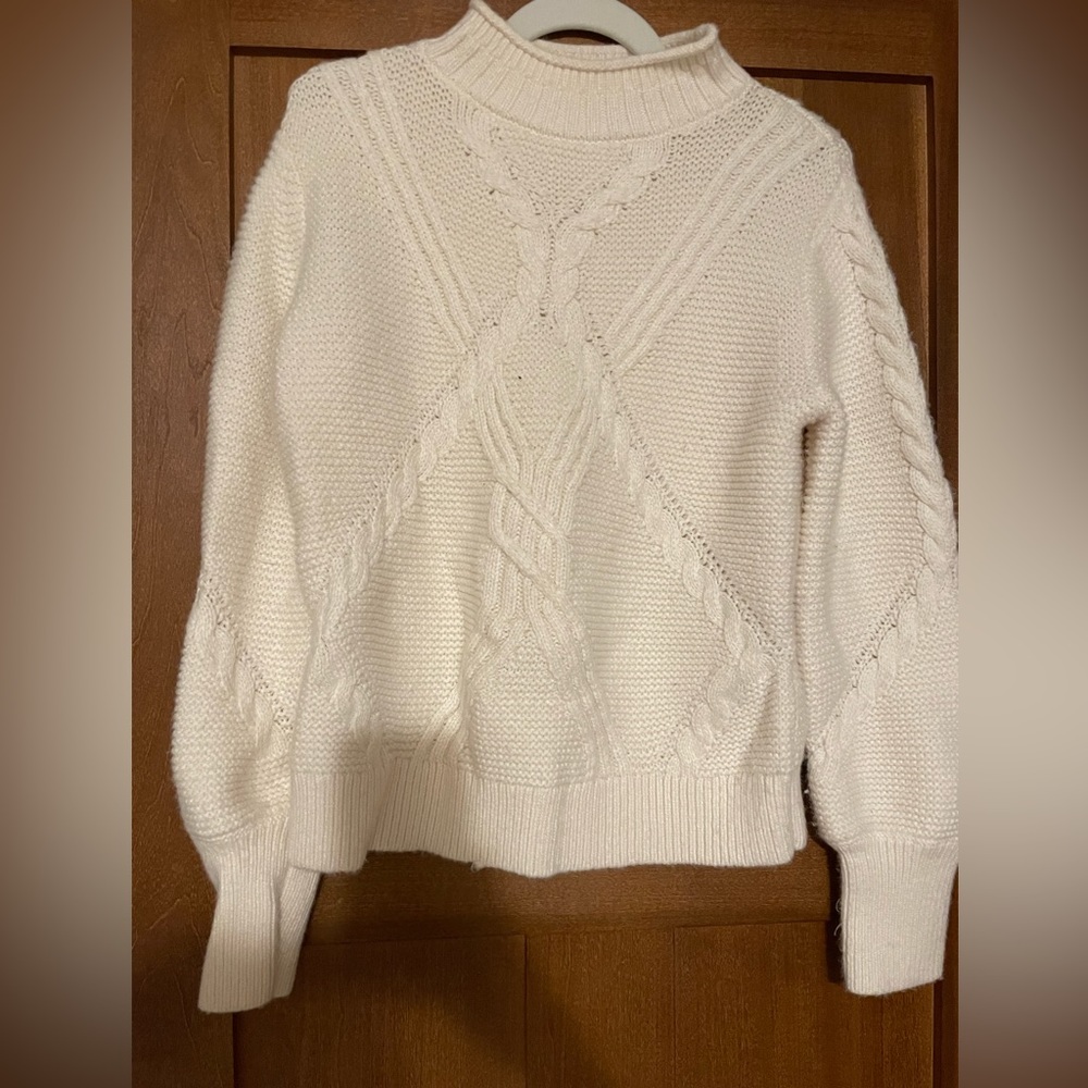 Banana Republic mock-neck ivory cable knit sweater